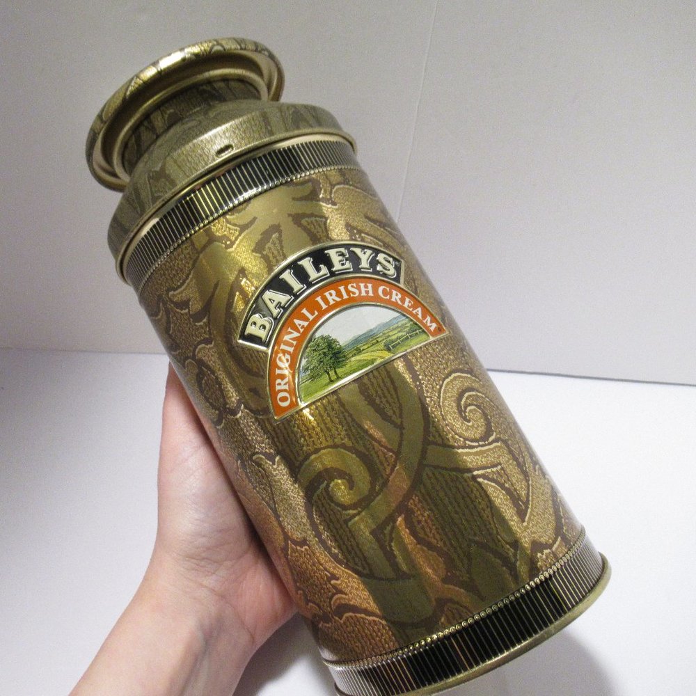 Bailey's Tin